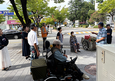 서로이웃세우기 활동 및 동둘러보기 활동사진